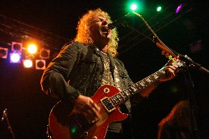 Y&T