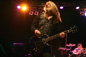 Y&T