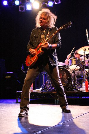 Y&T