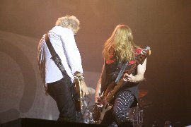 FOREIGNER (Live at The City Hall, Newcastle, U.K., November 10, 2007)