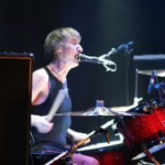 KING'S X (Live at O2 Academy 2, Newcastle, U.K., April 8, 2011)