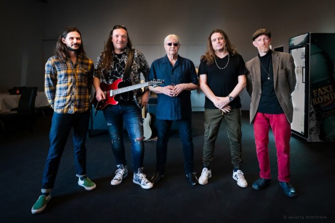 Perpendicular featuring Ian Paice of Deep Purple