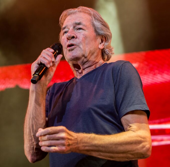 DEEP PURPLE (Live at The First Direct Arena, Leeds, U.K., October 23, 2022) DEEP PURPLE (Live at The First Direct Arena, Leeds, U.K., October 23, 2022)